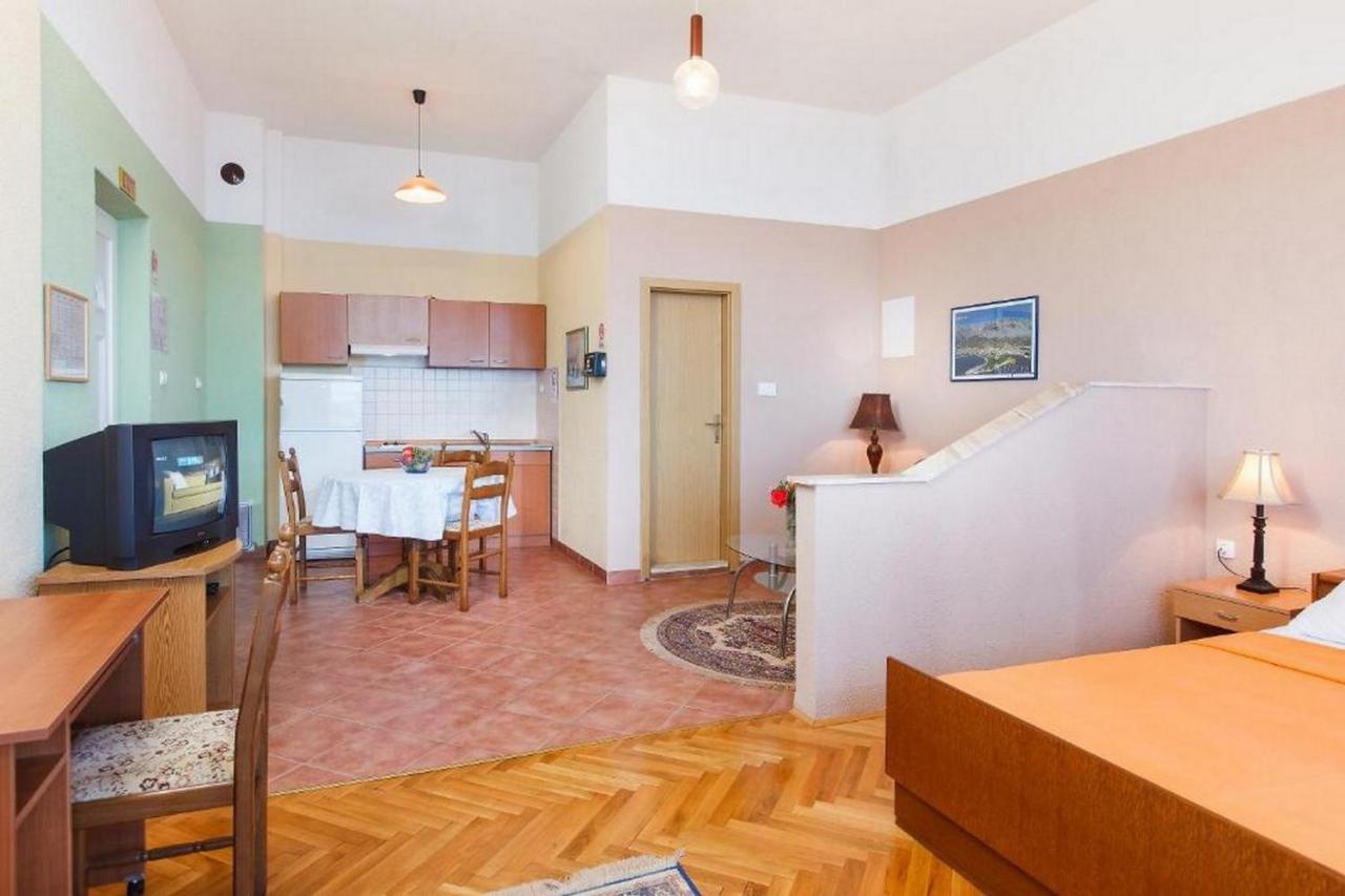 Summerheaven Apartments Podgora Exteriör bild