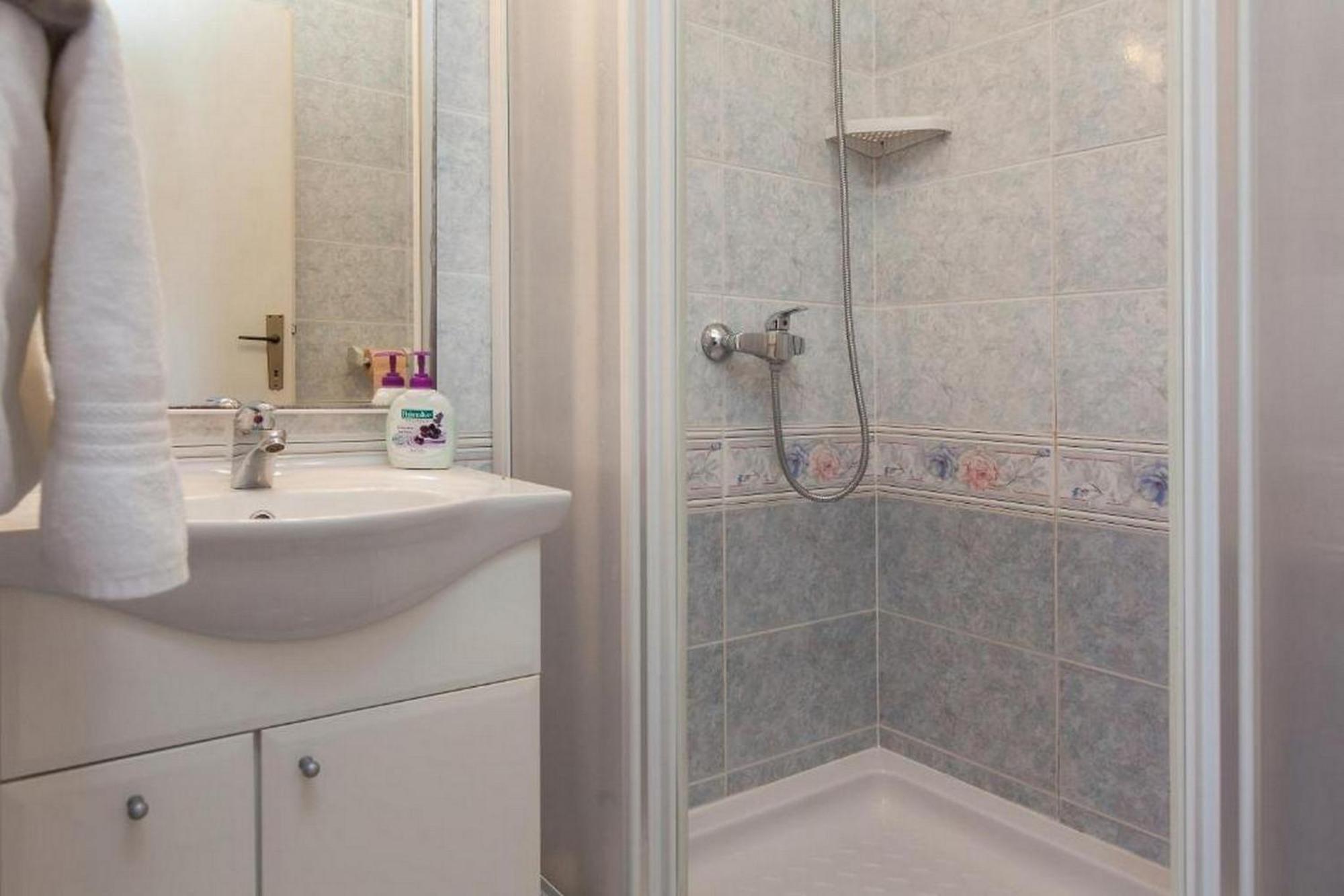 Summerheaven Apartments Podgora Rum bild